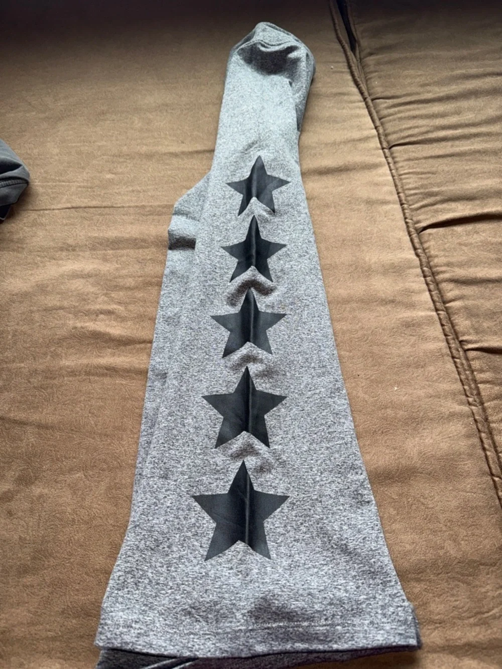 Pixie Lane Girls' Gray Star-Accent Flared Active Pants - Picture 3 of 4